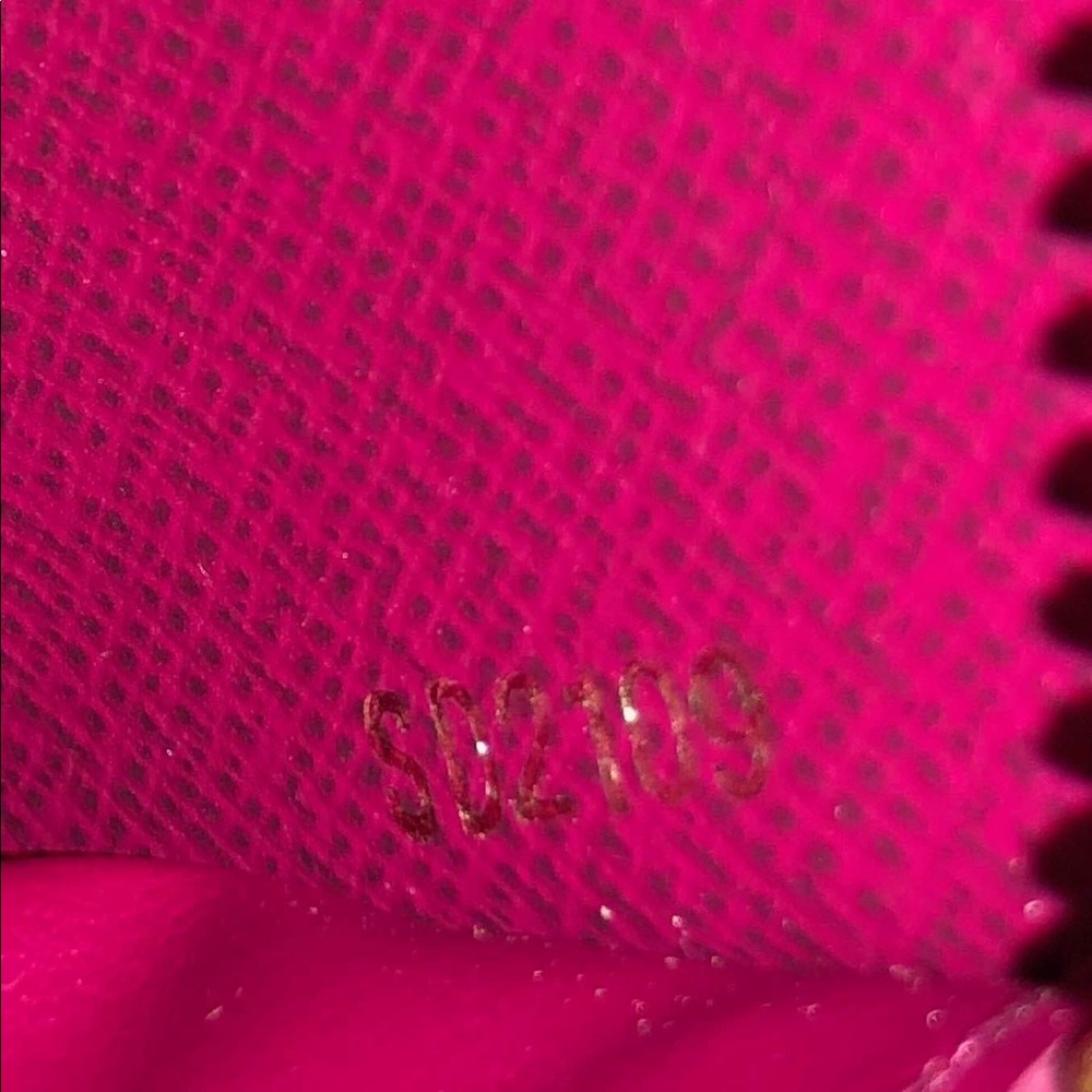 ❌SOLD❌ Louis Vuitton Clemence Wallet - Picture 12 of 12